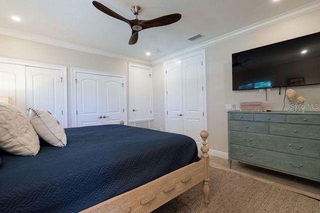 130 50TH STREET, Holmes Beach, FL 34217