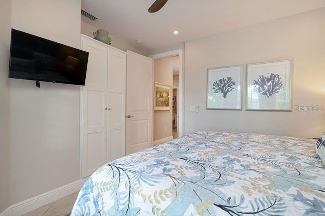 130 50TH STREET, Holmes Beach, FL 34217