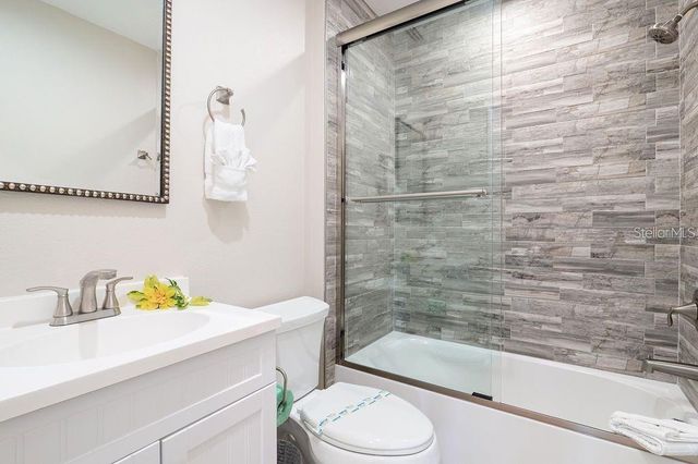 130 50TH STREET, Holmes Beach, FL 34217