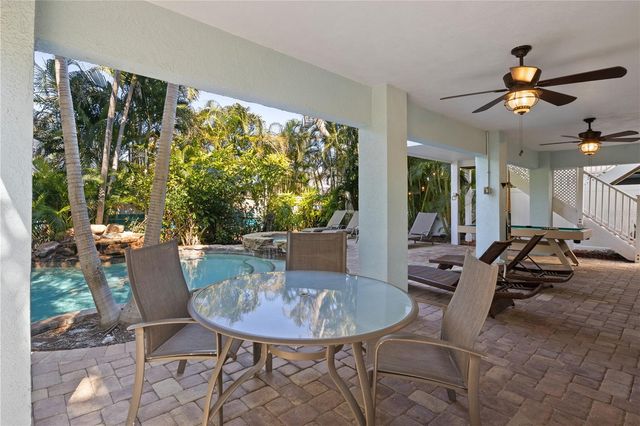 130 50TH STREET, Holmes Beach, FL 34217