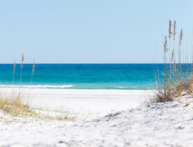 130 50TH STREET, Holmes Beach, FL 34217