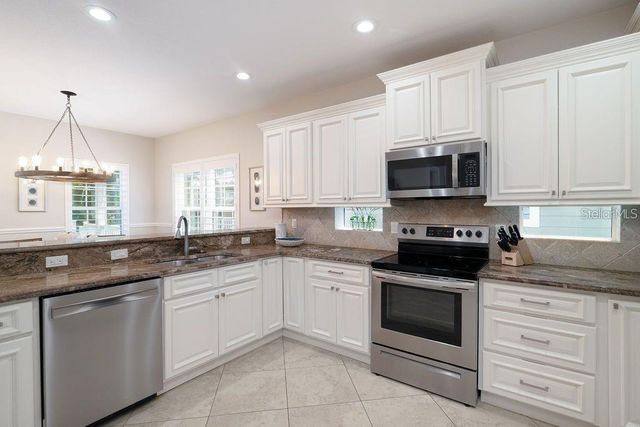 130 50TH STREET, Holmes Beach, FL 34217