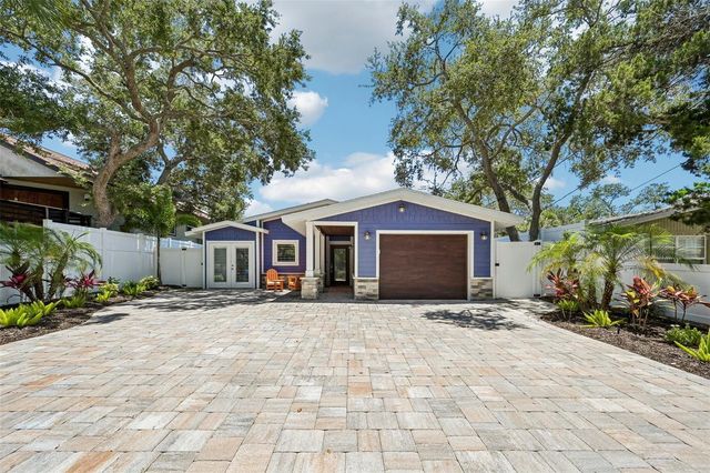 810 PLYMOUTH STREET, Sarasota, FL 34242