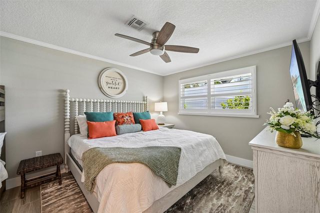 810 PLYMOUTH STREET, Sarasota, FL 34242