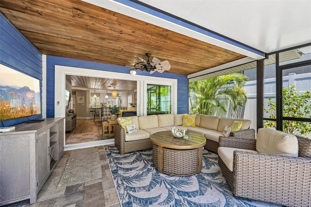 810 PLYMOUTH STREET, Sarasota, FL 34242