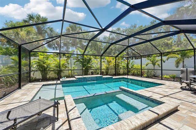 810 PLYMOUTH STREET, Sarasota, FL 34242