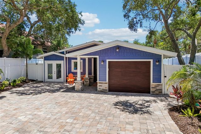 810 PLYMOUTH STREET, Sarasota, FL 34242