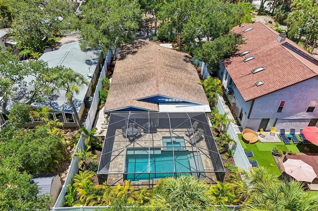 810 PLYMOUTH STREET, Sarasota, FL 34242