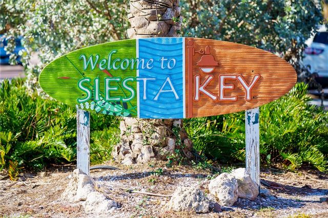 810 PLYMOUTH STREET, Sarasota, FL 34242