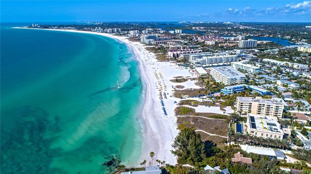 810 PLYMOUTH STREET, Sarasota, FL 34242