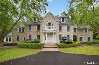 152 Williamsburg Drive, Southington, CT 06489