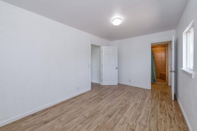 12712 E Mckinley Avenue, Sanger, CA 93657