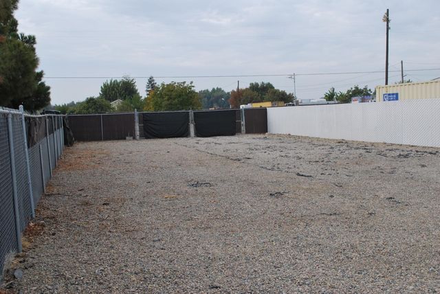 12712 E Mckinley Avenue, Sanger, CA 93657