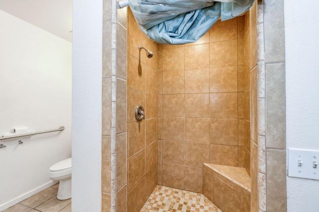 12712 E Mckinley Avenue, Sanger, CA 93657