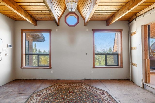 16315 E Temple Rd, Spokane, WA 99217