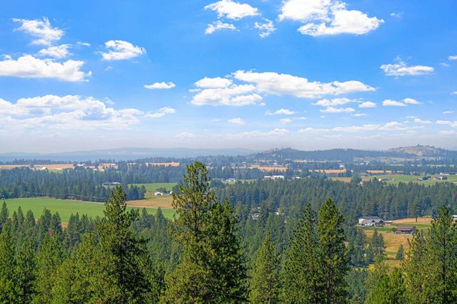 16315 E Temple Rd, Spokane, WA 99217