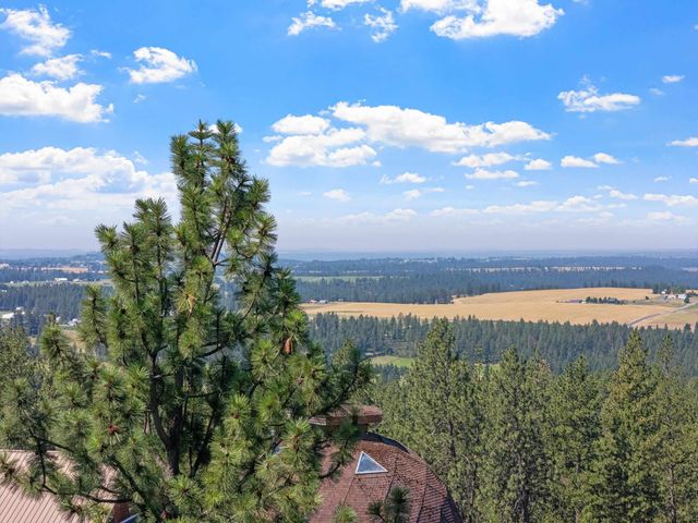 16315 E Temple Rd, Spokane, WA 99217