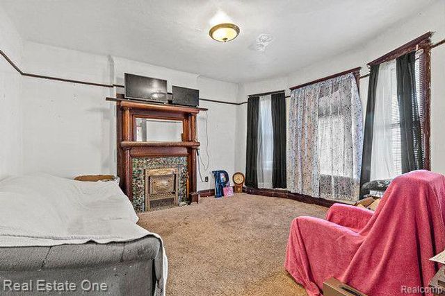 1825 Helen Street, Detroit, MI 48207