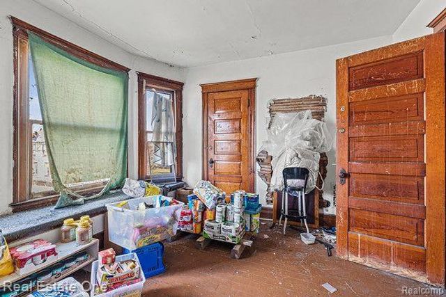1825 Helen Street, Detroit, MI 48207