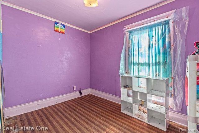 1825 Helen Street, Detroit, MI 48207