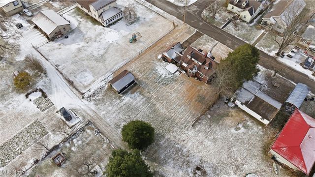 804 Franklin Avenue, Belpre, OH 45714