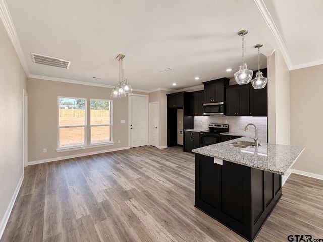 18408 COUNTY ROAD 322, Tyler, TX 75706