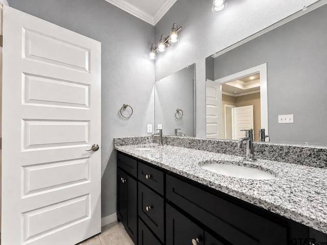 18408 COUNTY ROAD 322, Tyler, TX 75706