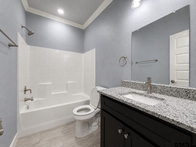 18408 COUNTY ROAD 322, Tyler, TX 75706