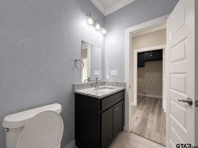 18408 COUNTY ROAD 322, Tyler, TX 75706