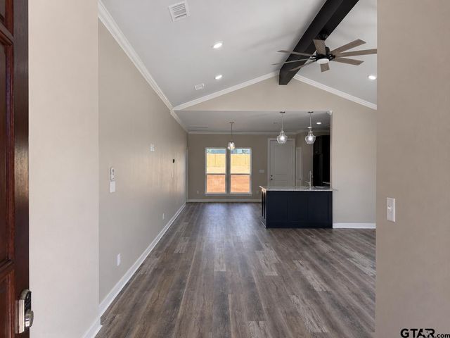 18408 COUNTY ROAD 322, Tyler, TX 75706