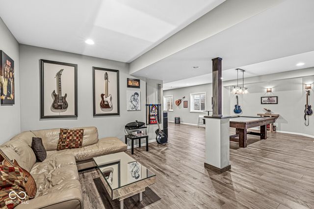 950 Westlake Hills Drive, Columbus, IN 47201