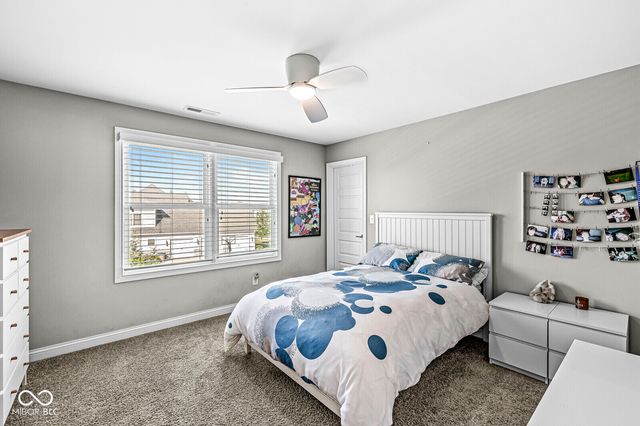 950 Westlake Hills Drive, Columbus, IN 47201