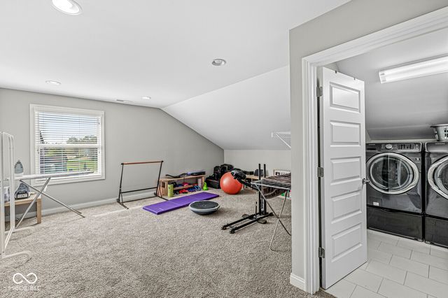 950 Westlake Hills Drive, Columbus, IN 47201