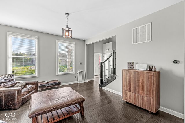 950 Westlake Hills Drive, Columbus, IN 47201