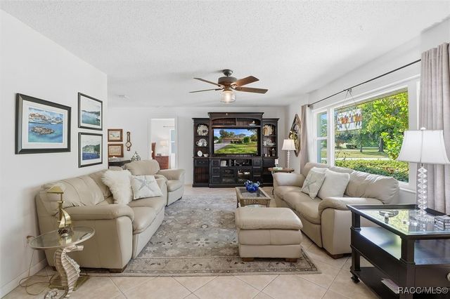 7 Bumelia Court, Homosassa, FL 34446