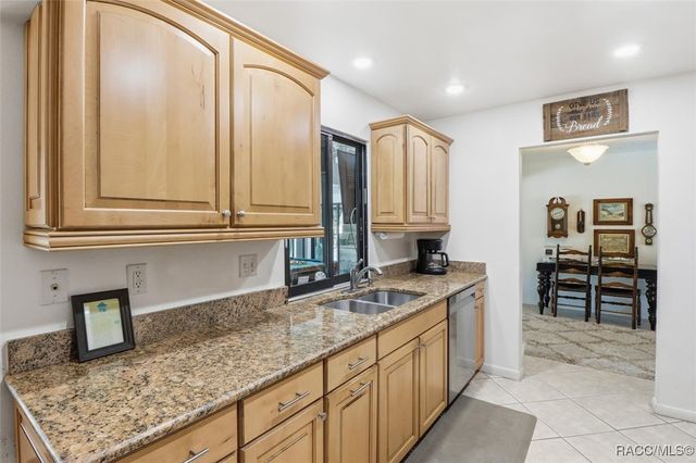 7 Bumelia Court, Homosassa, FL 34446