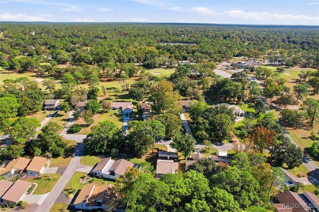 7 Bumelia Court, Homosassa, FL 34446