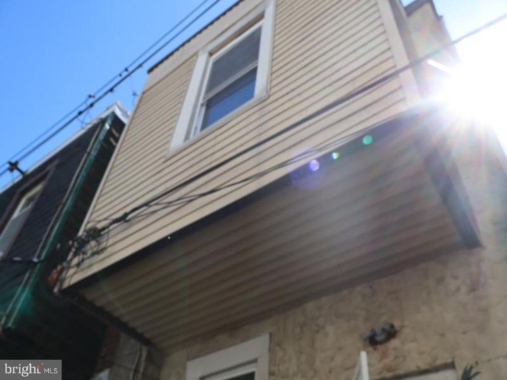 5845 PEMBERTON ST, PHILADELPHIA, PA 19143 — photo 2