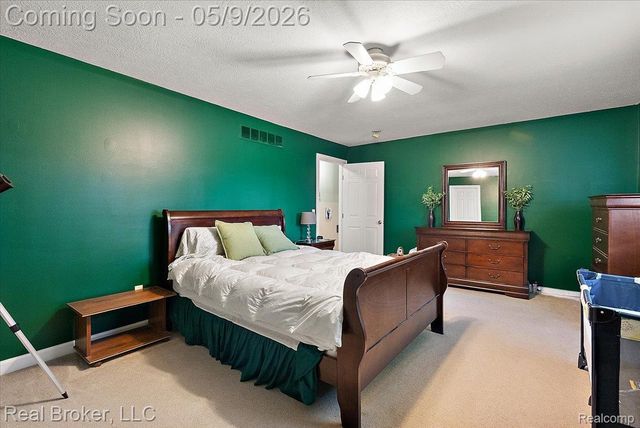 1111 Elk Run, Marion Township, MI 48843