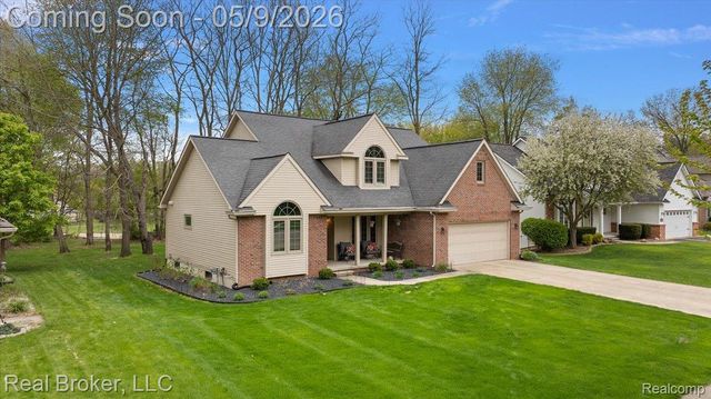 1111 Elk Run, Marion Township, MI 48843