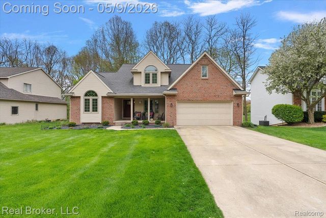 1111 Elk Run, Marion Township, MI 48843