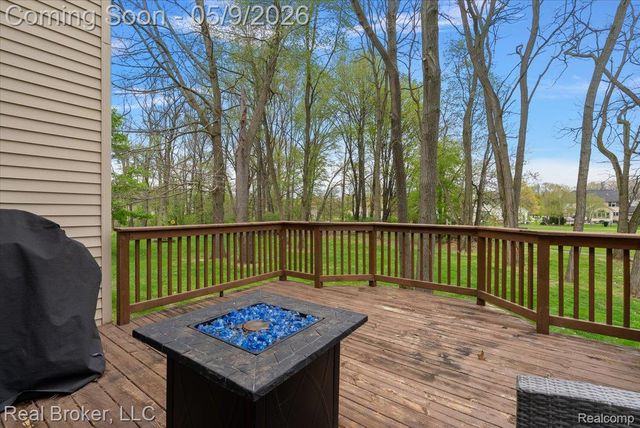 1111 Elk Run, Marion Township, MI 48843