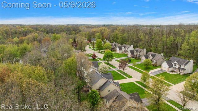1111 Elk Run, Marion Township, MI 48843