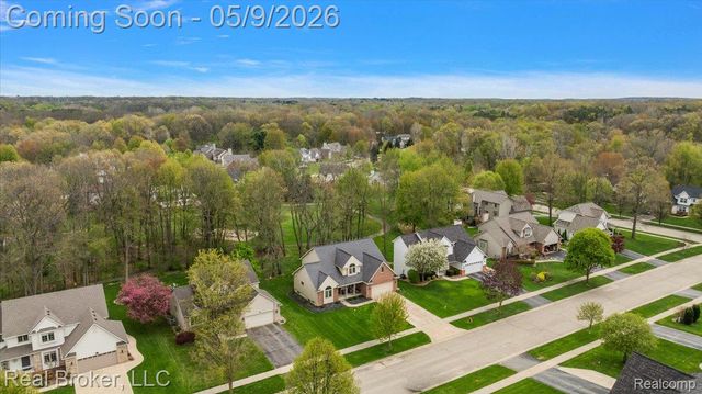 1111 Elk Run, Marion Township, MI 48843