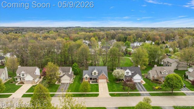 1111 Elk Run, Marion Township, MI 48843