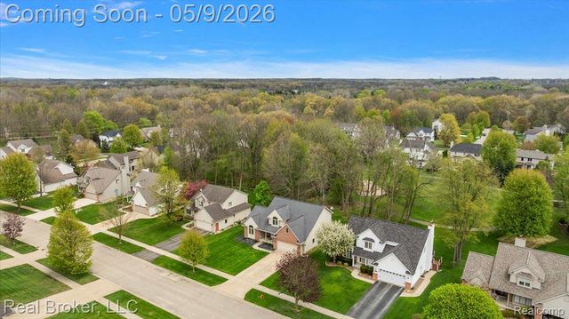 1111 Elk Run, Marion Township, MI 48843