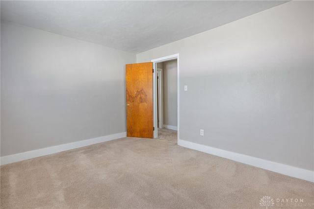1663 Curlett Drive, Dayton, OH 45432