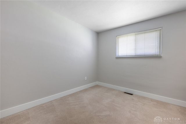 1663 Curlett Drive, Dayton, OH 45432