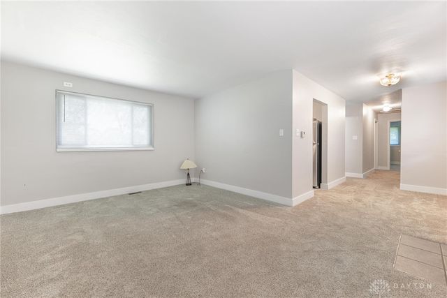 1663 Curlett Drive, Dayton, OH 45432