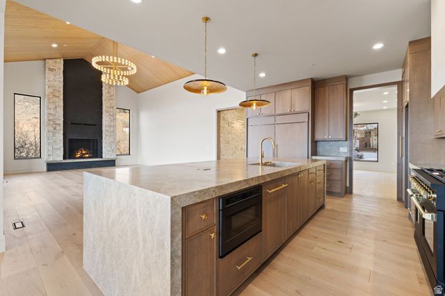 1115 S EAGLE NEST DR, Woodland Hills, UT 84653